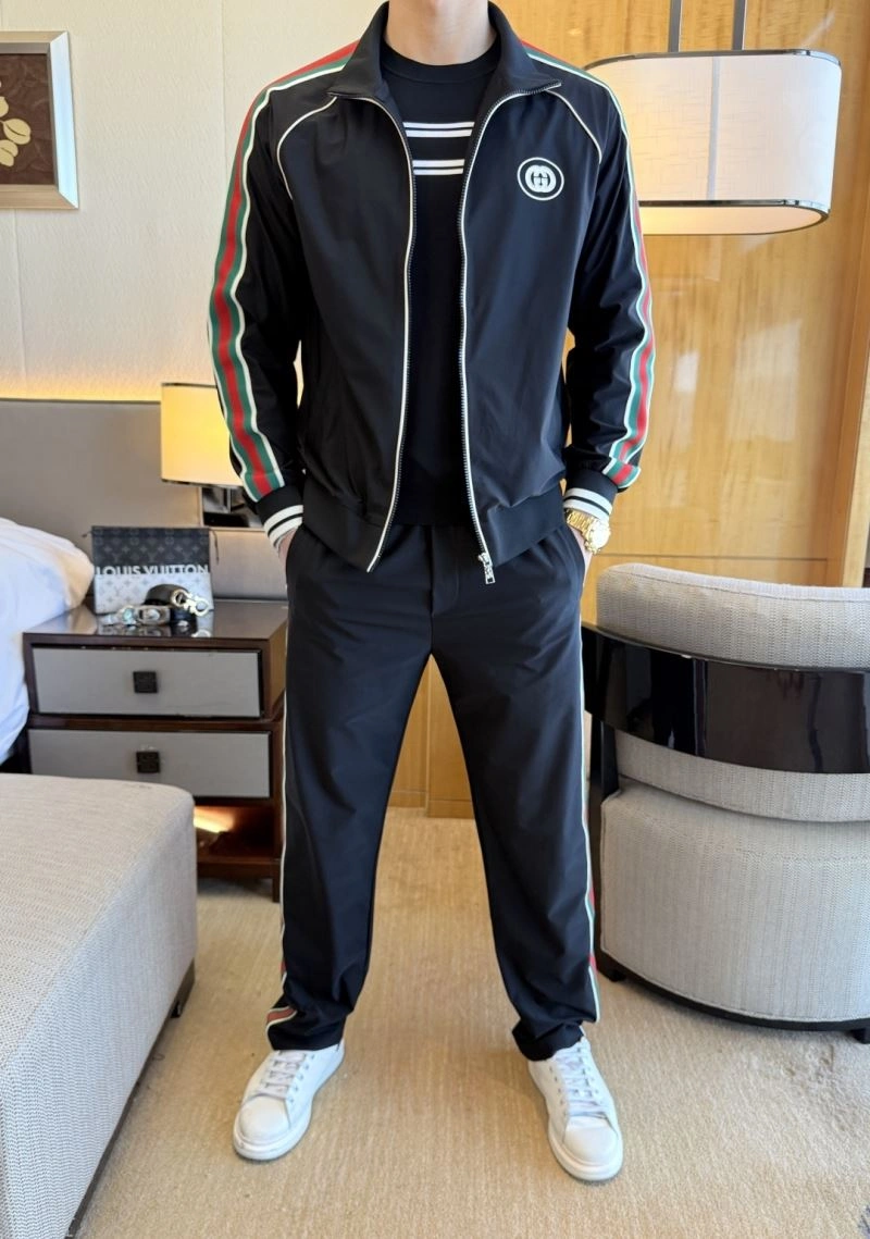 Gucci Long Suits Stylish 124240