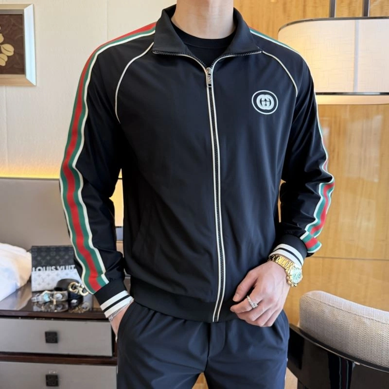 Gucci Long Suits Stylish 124240