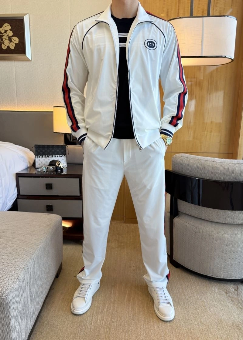Gucci Long Suits Effortless 126364