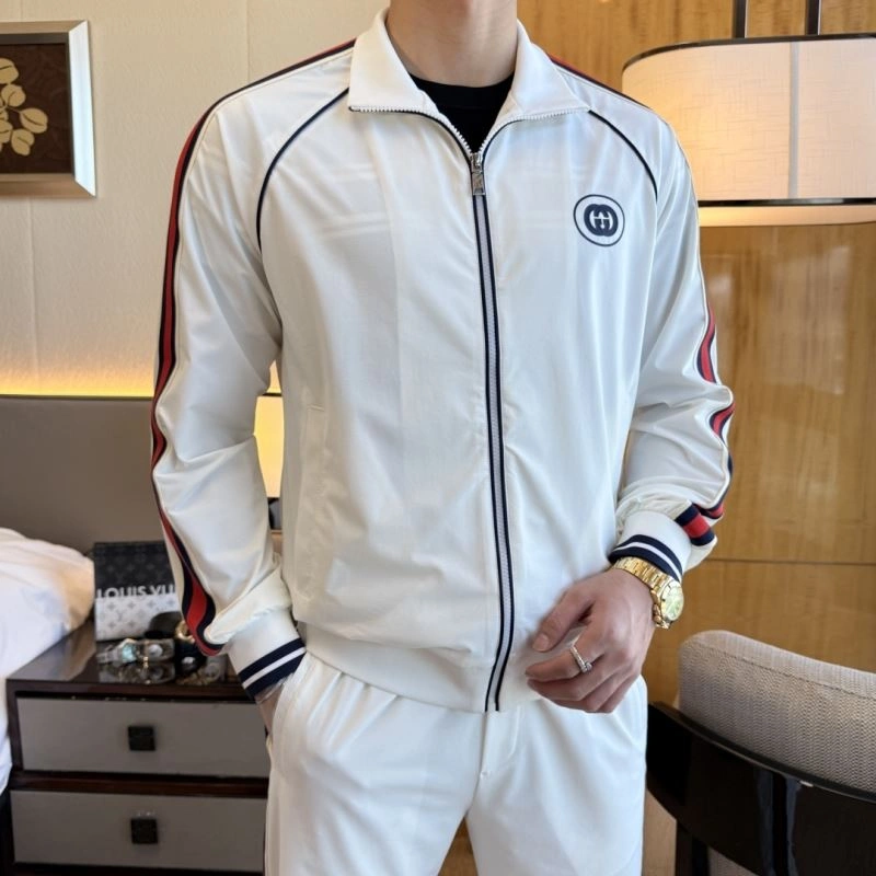 Gucci Long Suits Effortless 126364