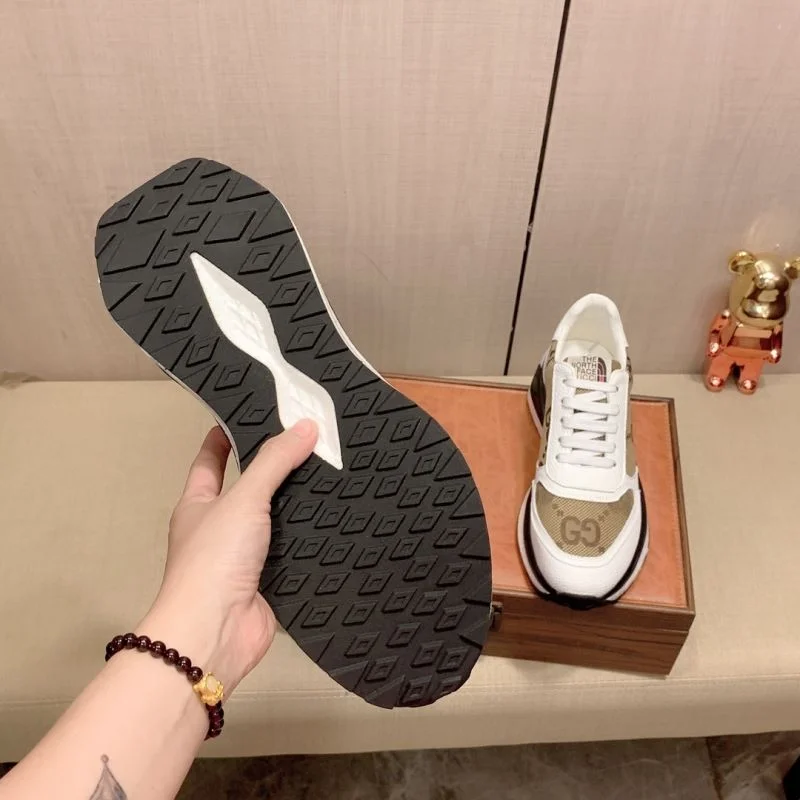 Cozy Gucci Low Shoes 24195