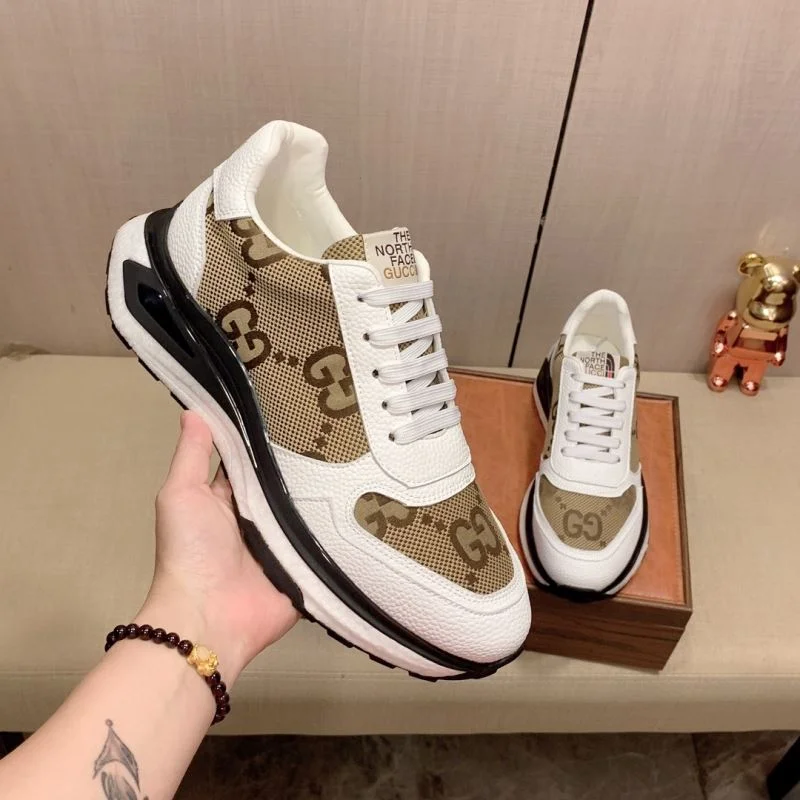 Cozy Gucci Low Shoes 24195