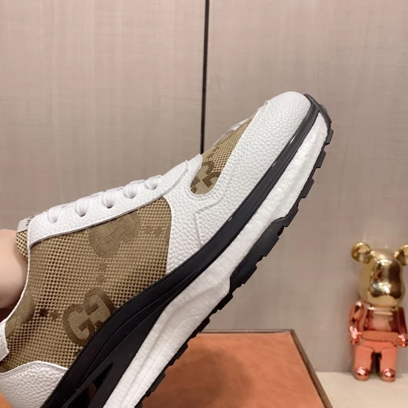 Cozy Gucci Low Shoes 24195