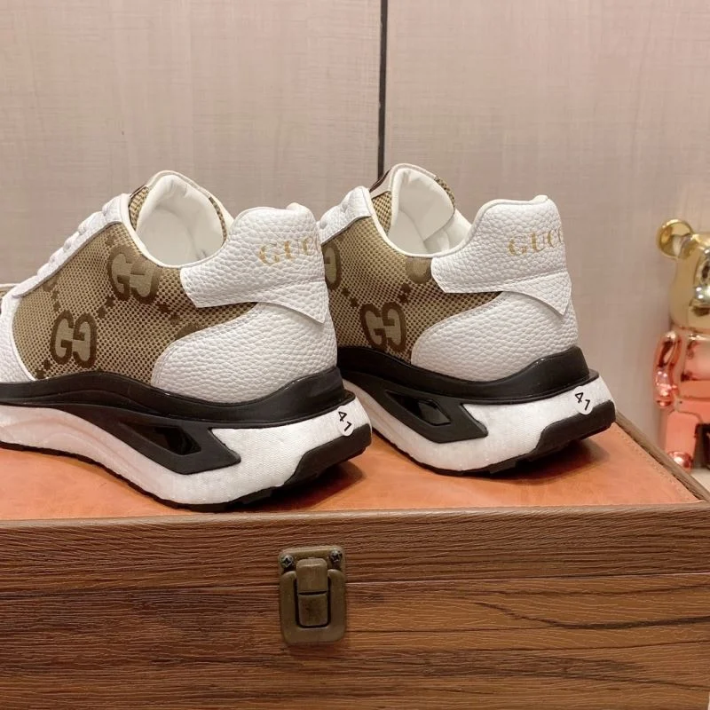 Cozy Gucci Low Shoes 24195