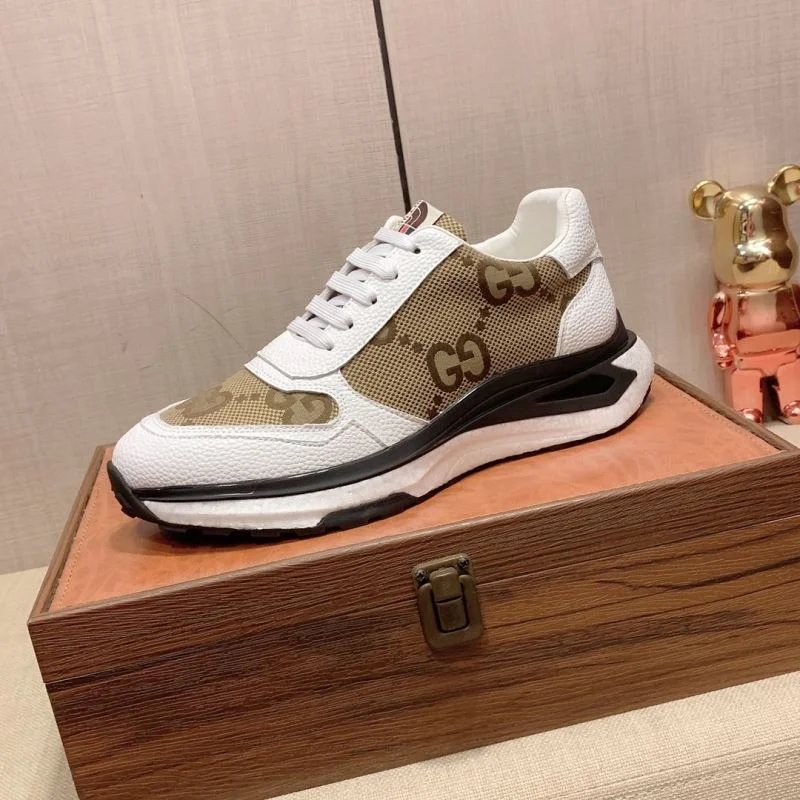 Cozy Gucci Low Shoes 24195