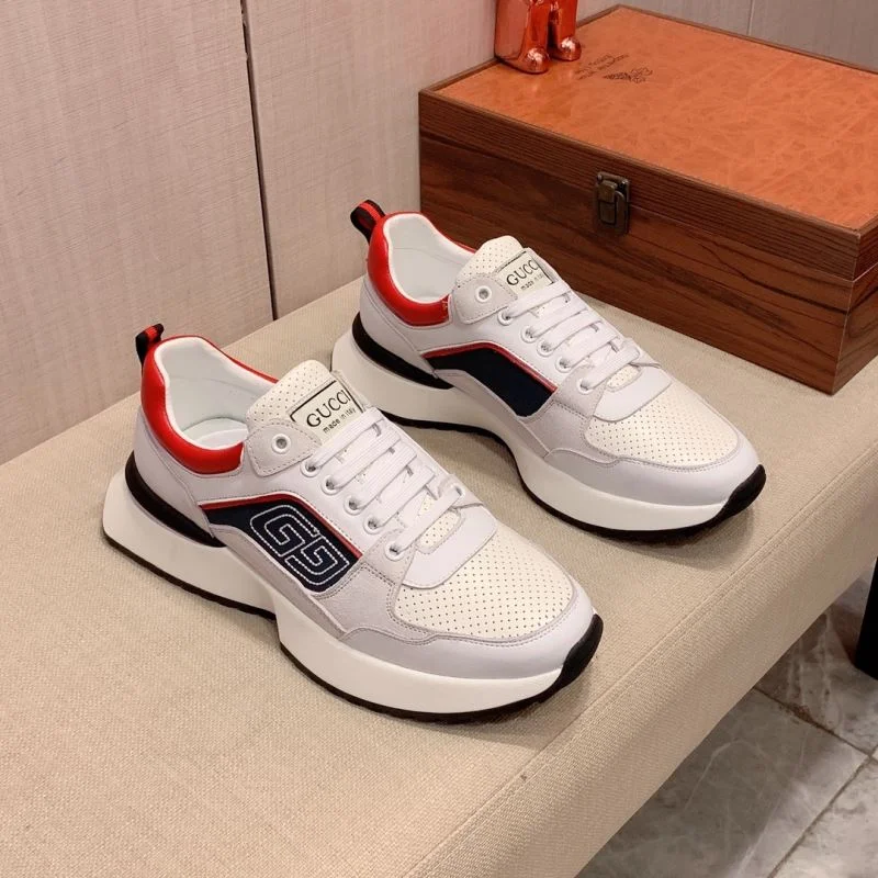 EyeCatching Gucci Low Shoes 24174