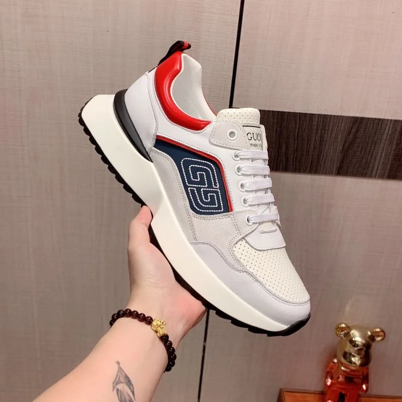 EyeCatching Gucci Low Shoes 24174