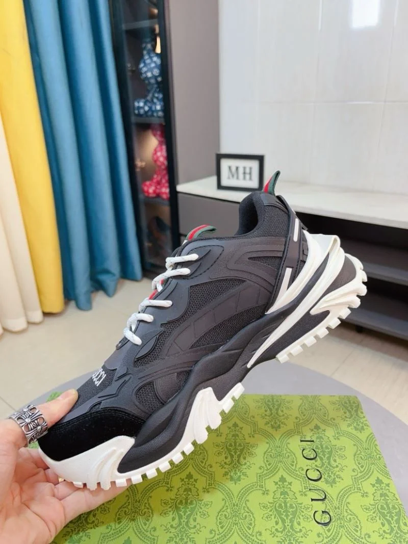 Gucci Low Shoes Packable 24187