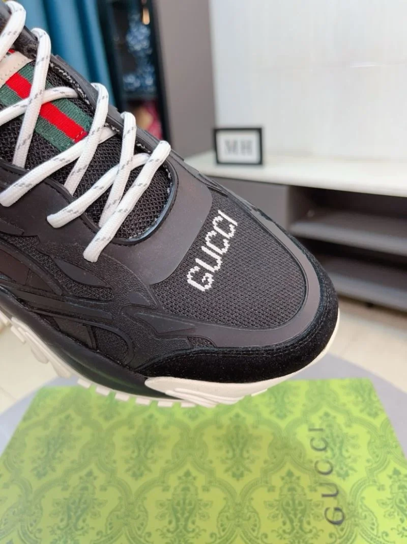 Gucci Low Shoes Packable 24187