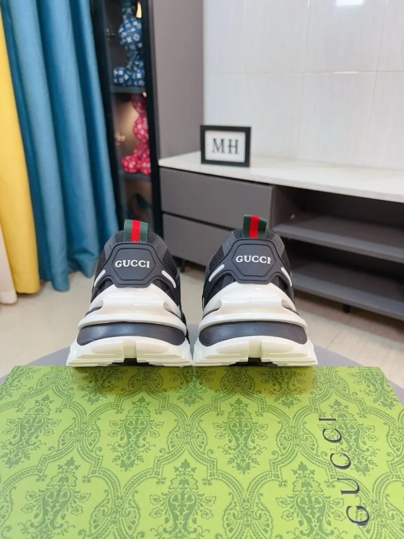 Gucci Low Shoes Packable 24187