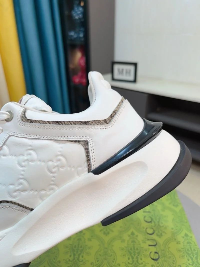 TravelReady Gucci Low Shoes 24176