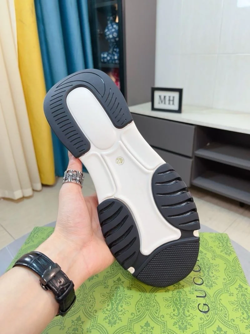 TravelReady Gucci Low Shoes 24176