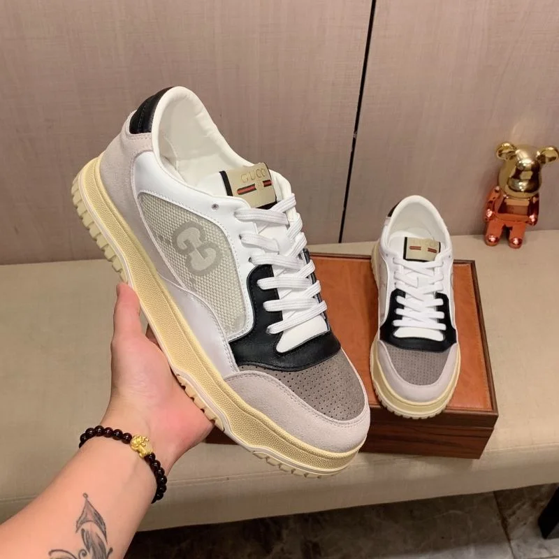 Bright Gucci Low Shoes 24167