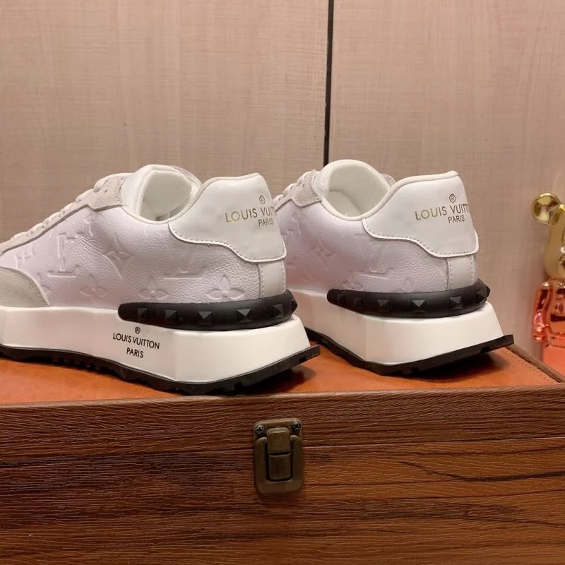 Trendy Gucci Low Shoes 24170