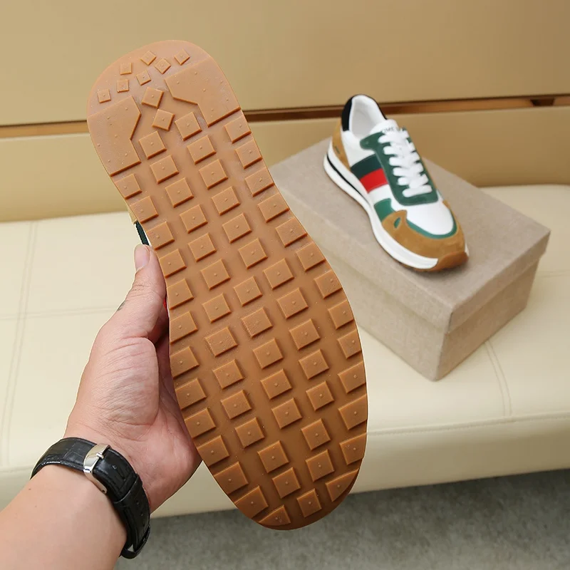 Gucci Low Shoes Minimalist 24148