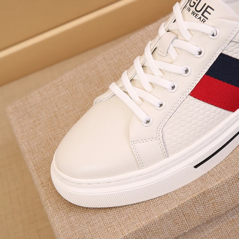 Gucci Low Shoes Stretchable 24163