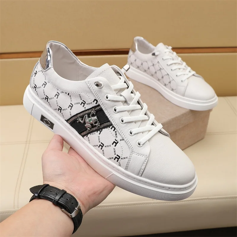 Bright Gucci Low Shoes 24139