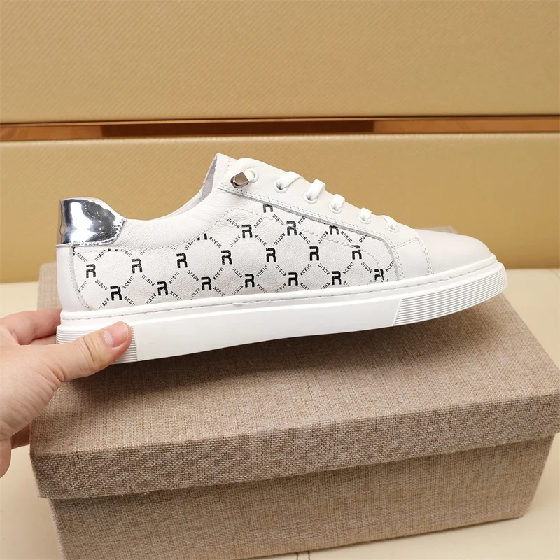 Bright Gucci Low Shoes 24139