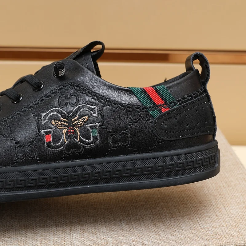 Gucci Low Shoes EyeCatching 24155