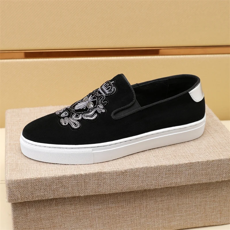 Gucci Low Shoes Chic 24141
