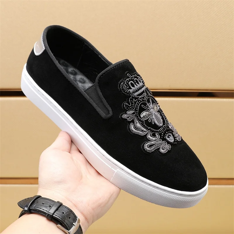 Gucci Low Shoes Chic 24141
