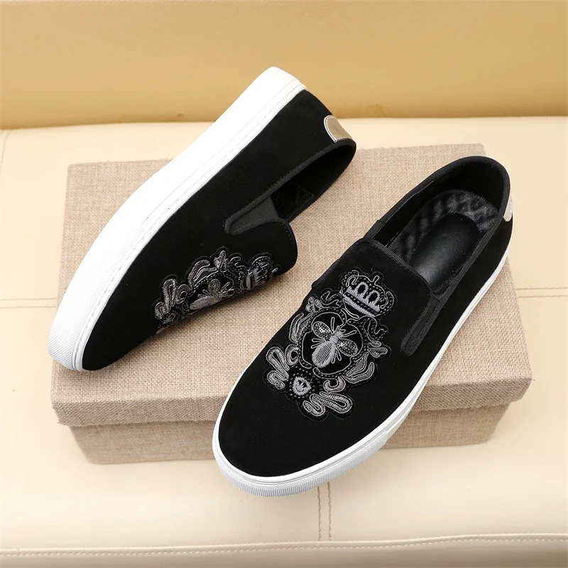 Gucci Low Shoes Chic 24141