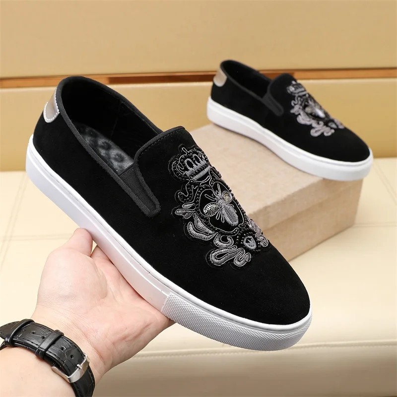Gucci Low Shoes Chic 24141