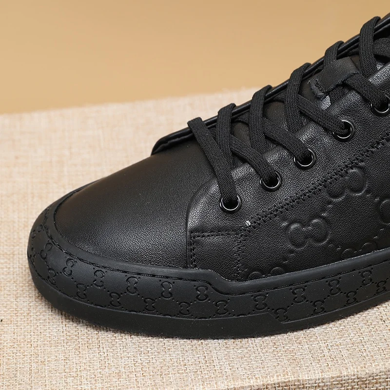 Cozy Gucci Low Shoes 24140
