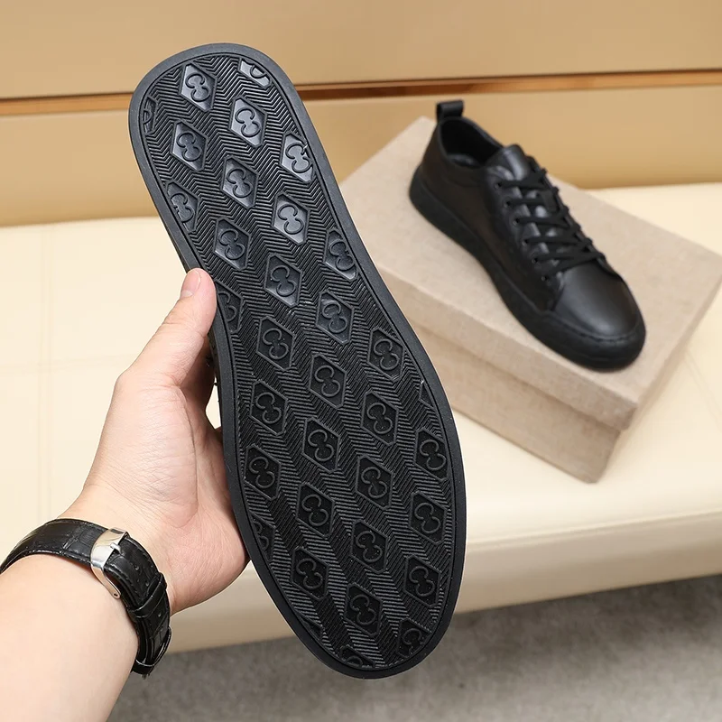 Cozy Gucci Low Shoes 24140