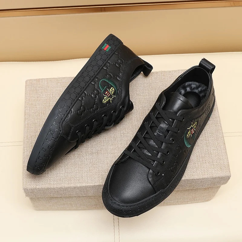Cozy Gucci Low Shoes 24140