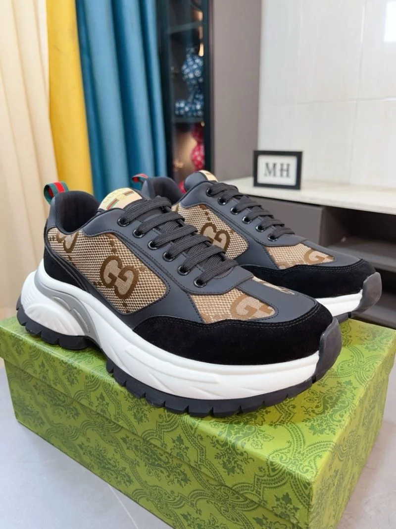 Durable Gucci Low Shoes 24135