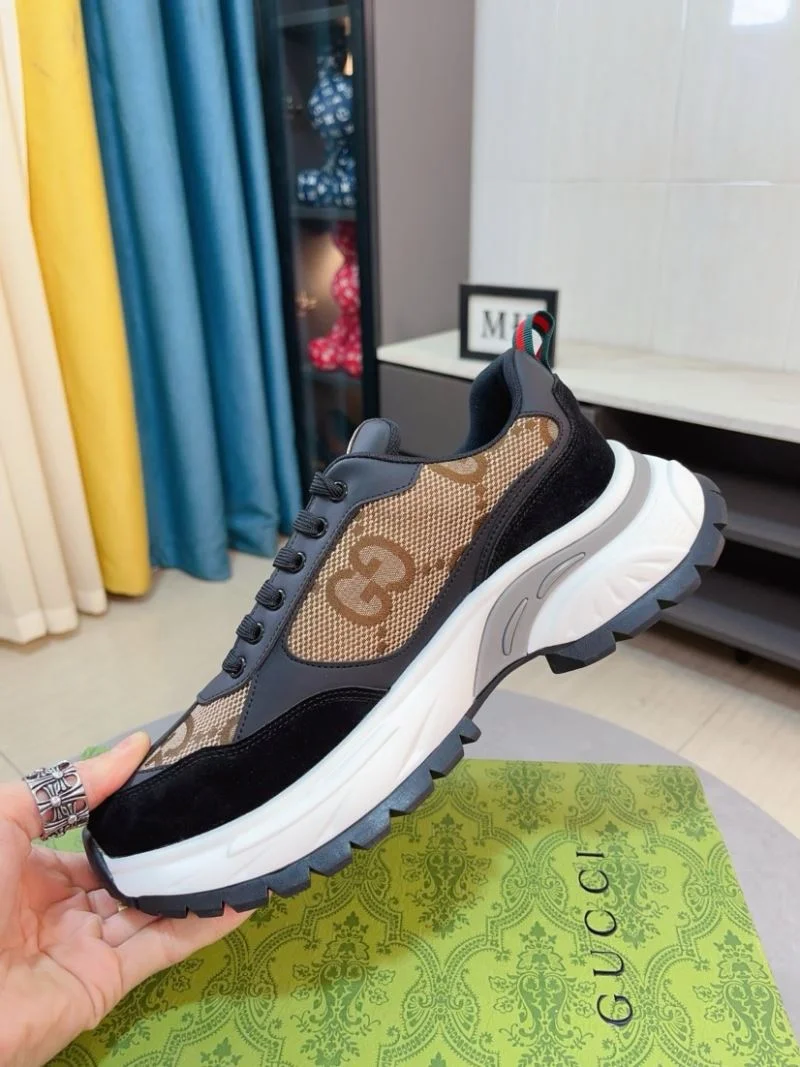 Durable Gucci Low Shoes 24135