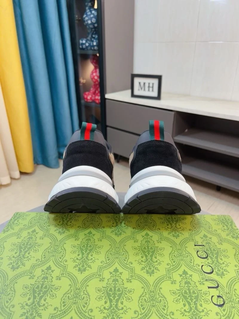 Durable Gucci Low Shoes 24135