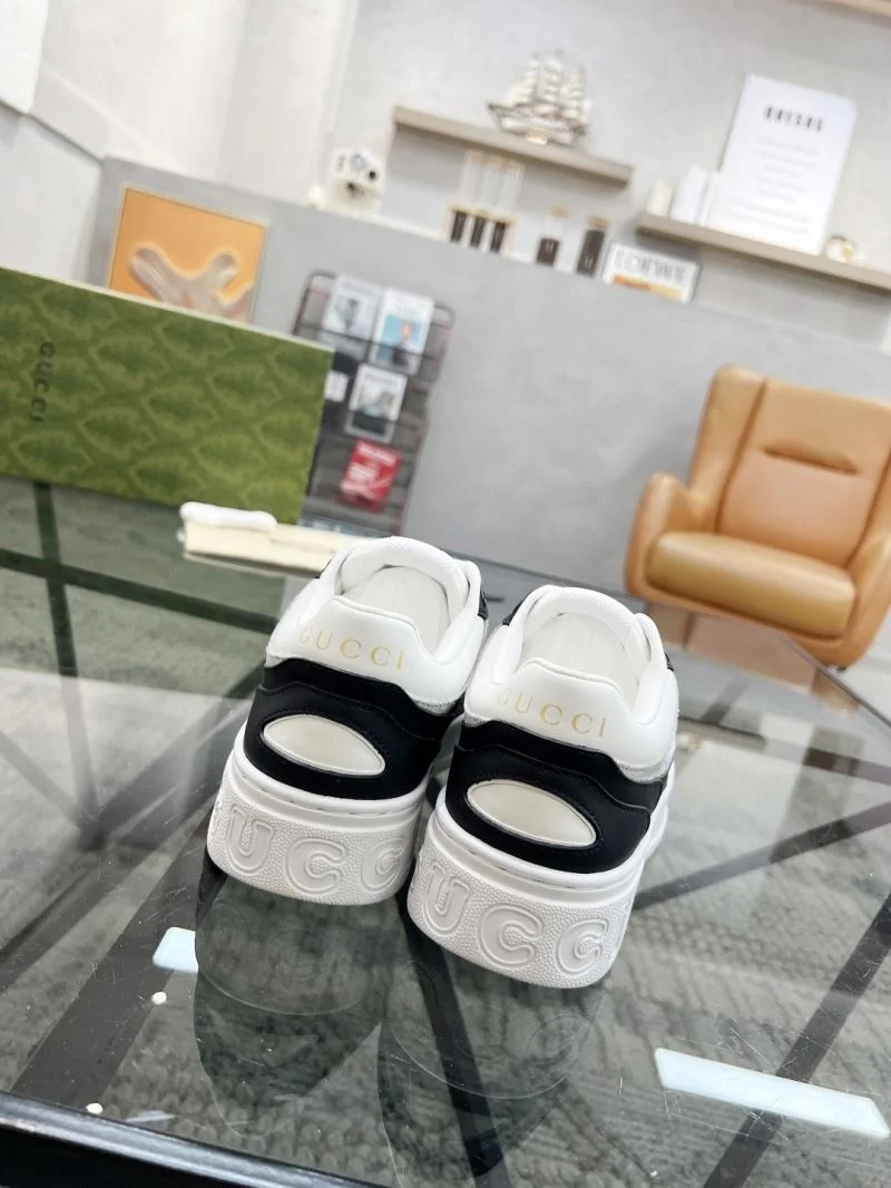 Gucci Low Shoes MultiPurpose 24125