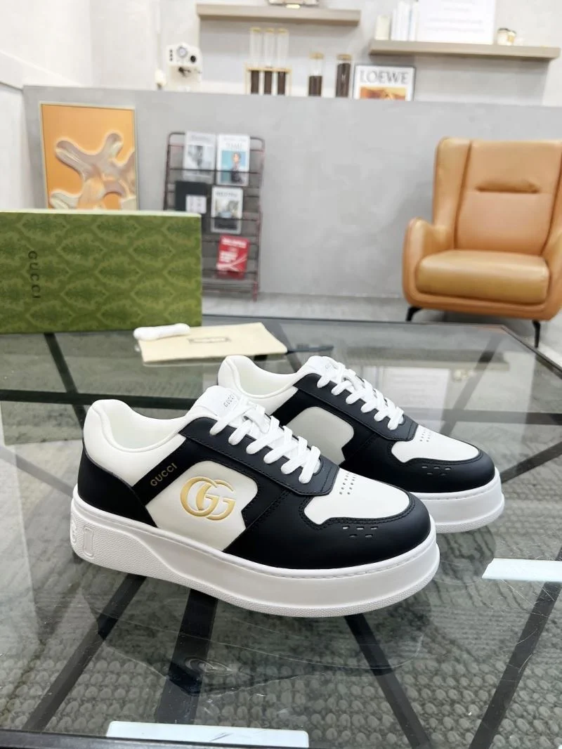 Gucci Low Shoes Sporty 24123