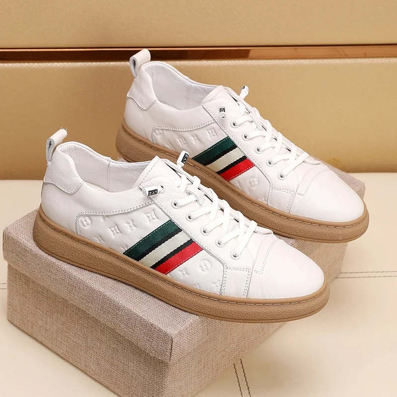 Gucci Low Shoes WaterResistant 24113
