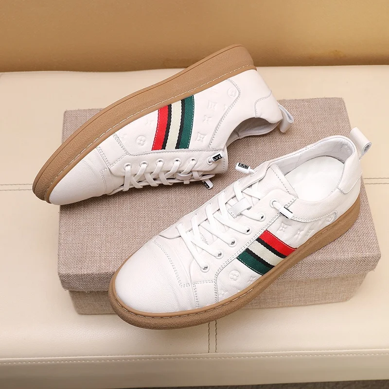 Gucci Low Shoes WaterResistant 24113