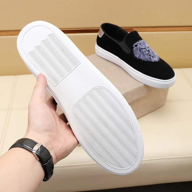ModernLook Gucci Low Shoes 24114