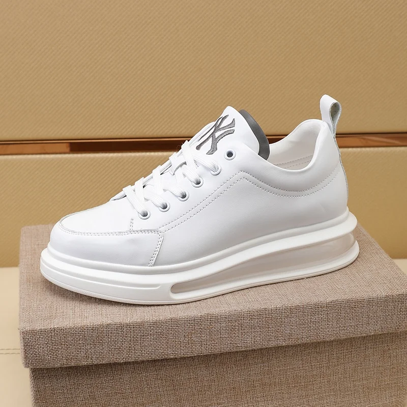 Gucci Low Shoes Packable 24112