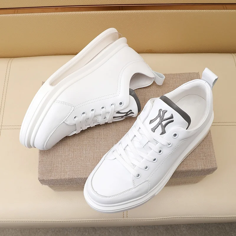 Gucci Low Shoes Packable 24112