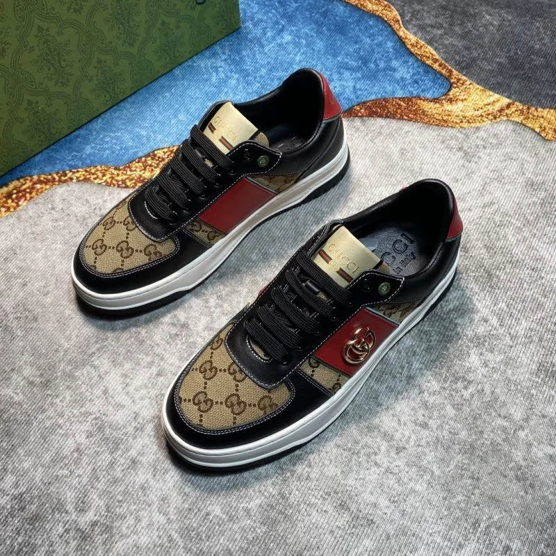 Gucci Low Shoes Seasonal 24098