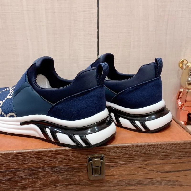 Gucci Low Shoes SmartChoice 24119