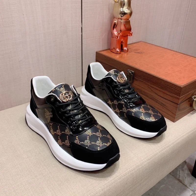 Neat Gucci Low Shoes 24110