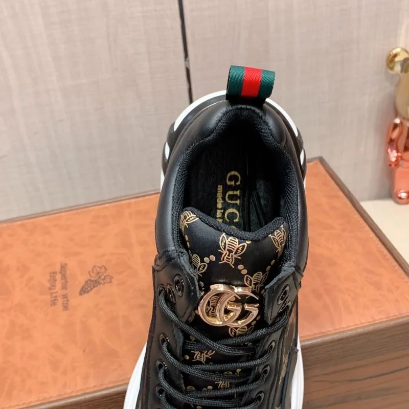 Gucci Low Shoes TravelReady 24095