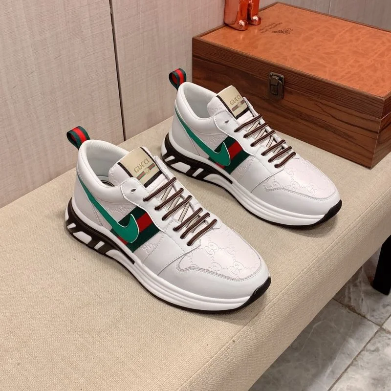 Supportive Gucci Low Shoes 24118