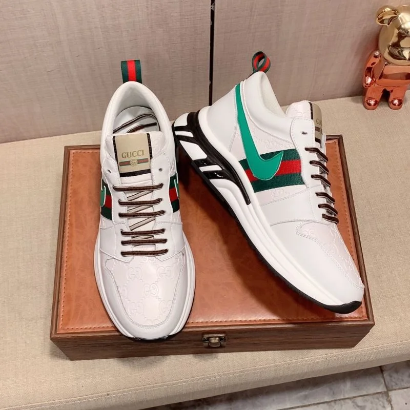 Supportive Gucci Low Shoes 24118