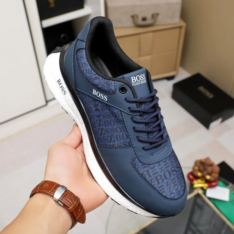 Gucci Low Shoes Sporty 24082