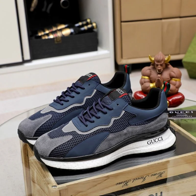 Lightweight Gucci Low Shoes 24083