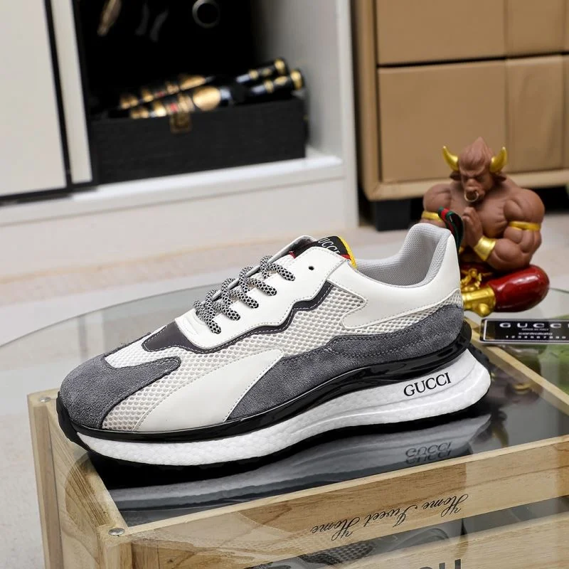 ZipUp Gucci Low Shoes 24074