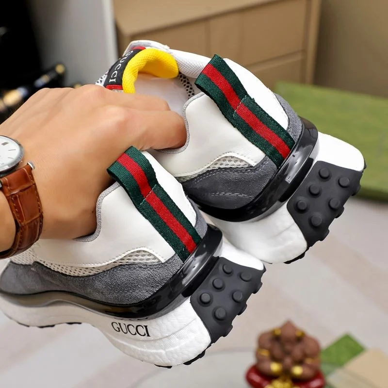ZipUp Gucci Low Shoes 24074